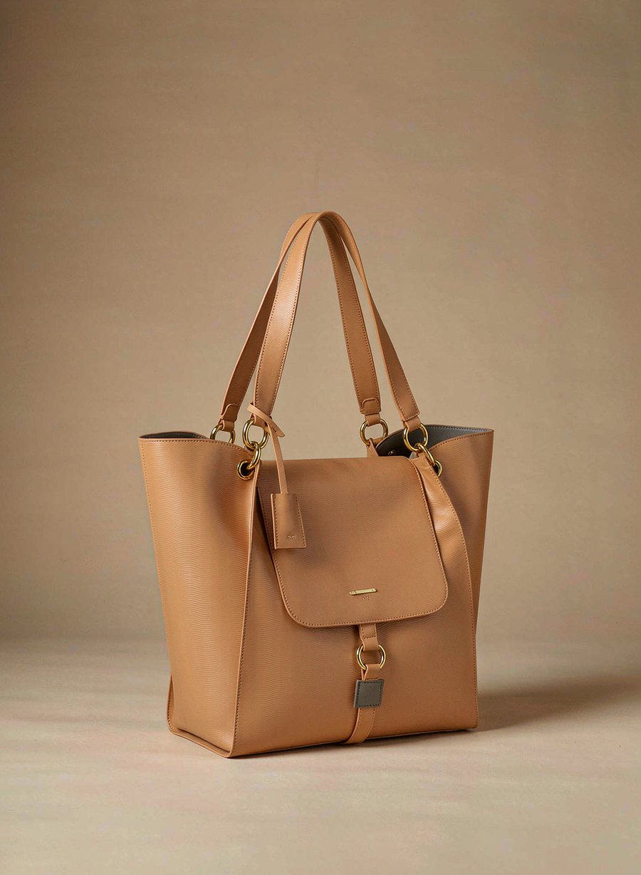 Caramel structured leather tote bag
